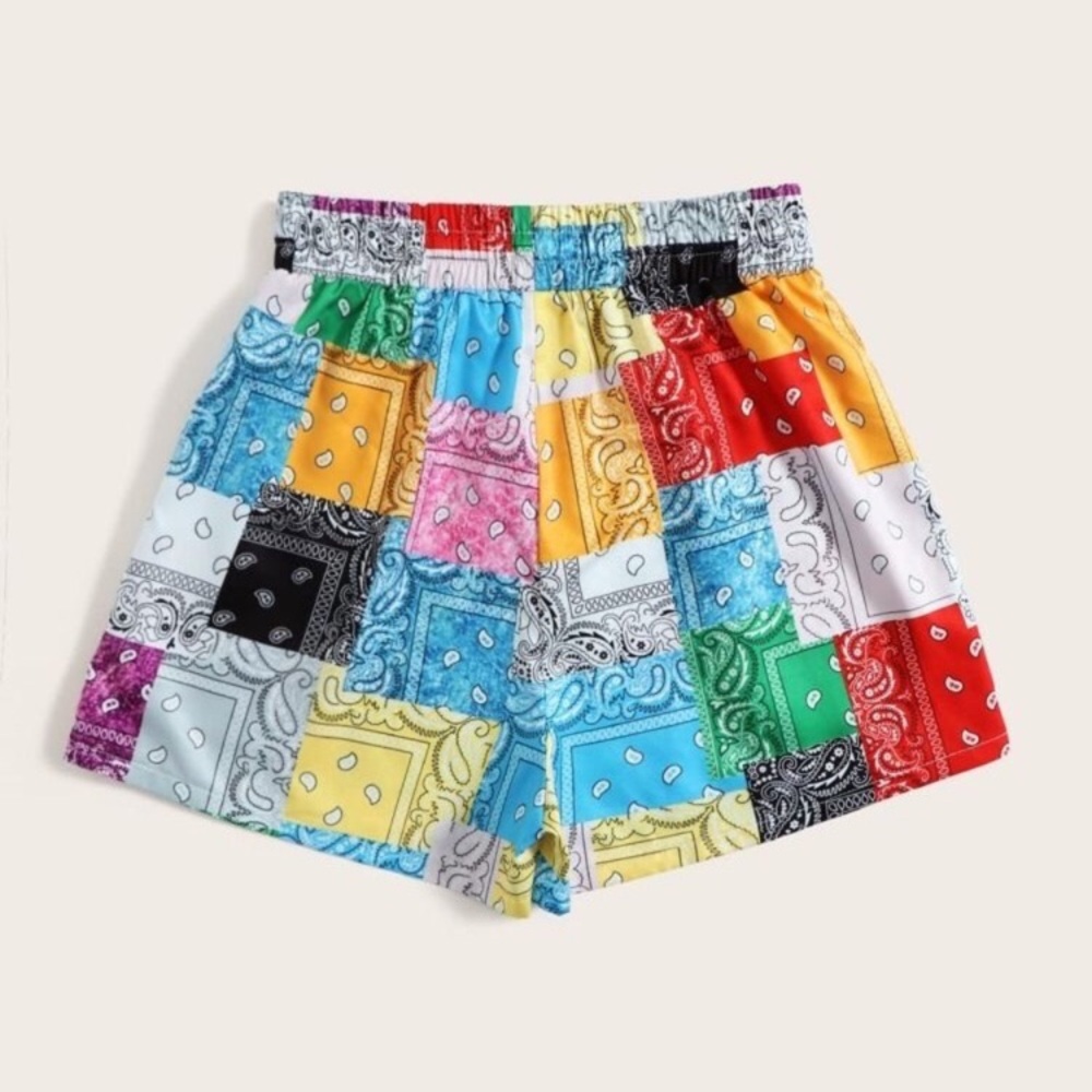 SHEIN Paisley Print Patchwork Pocket Shorts - Picture 2 of 3